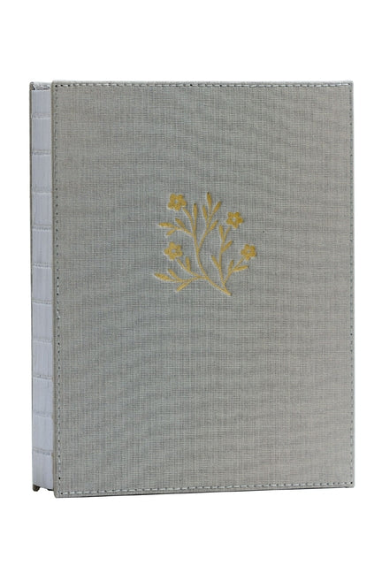 NKJV New Testament, Tracing Edition: Engaging the Scripture Word by Word (Gray Cloth Over Board)