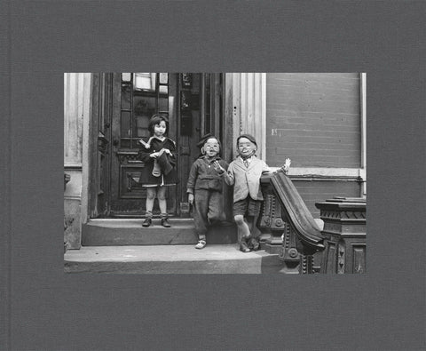 Helen Levitt: New York Archive / Black & White by Levitt, Helen
